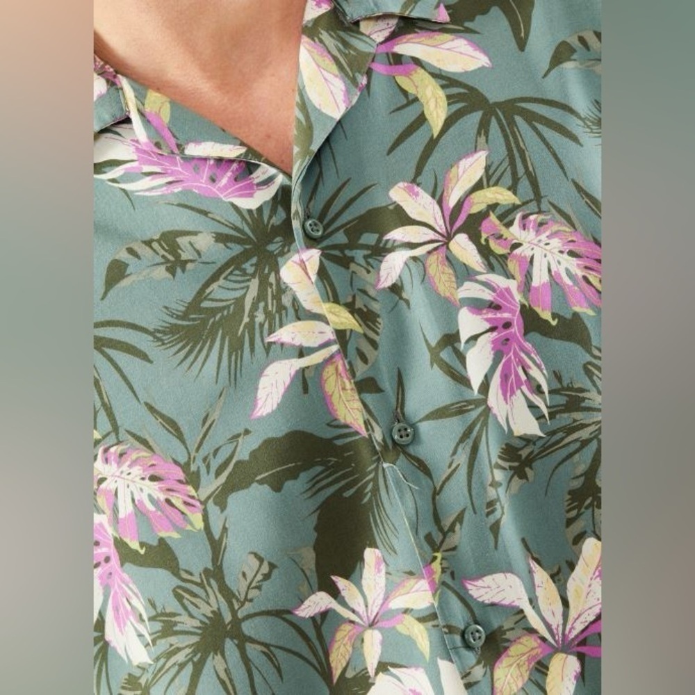 NWT Jack & Jones Green & Pink Floral Hawaiian Button-Down Shirt - Large - Picture 4 of 16